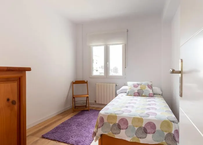 Casa Entre Sardinero Y Tetuan