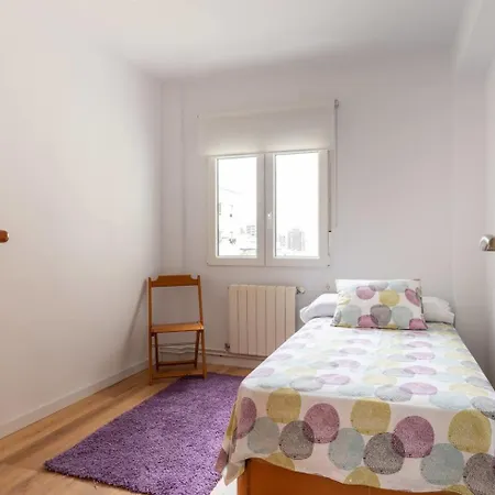 Casa Entre Sardinero Y Tetuan